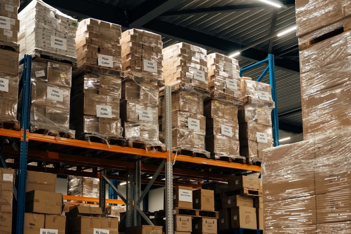 Restposten-wholesale-restpartijen-magazijn17.jpg